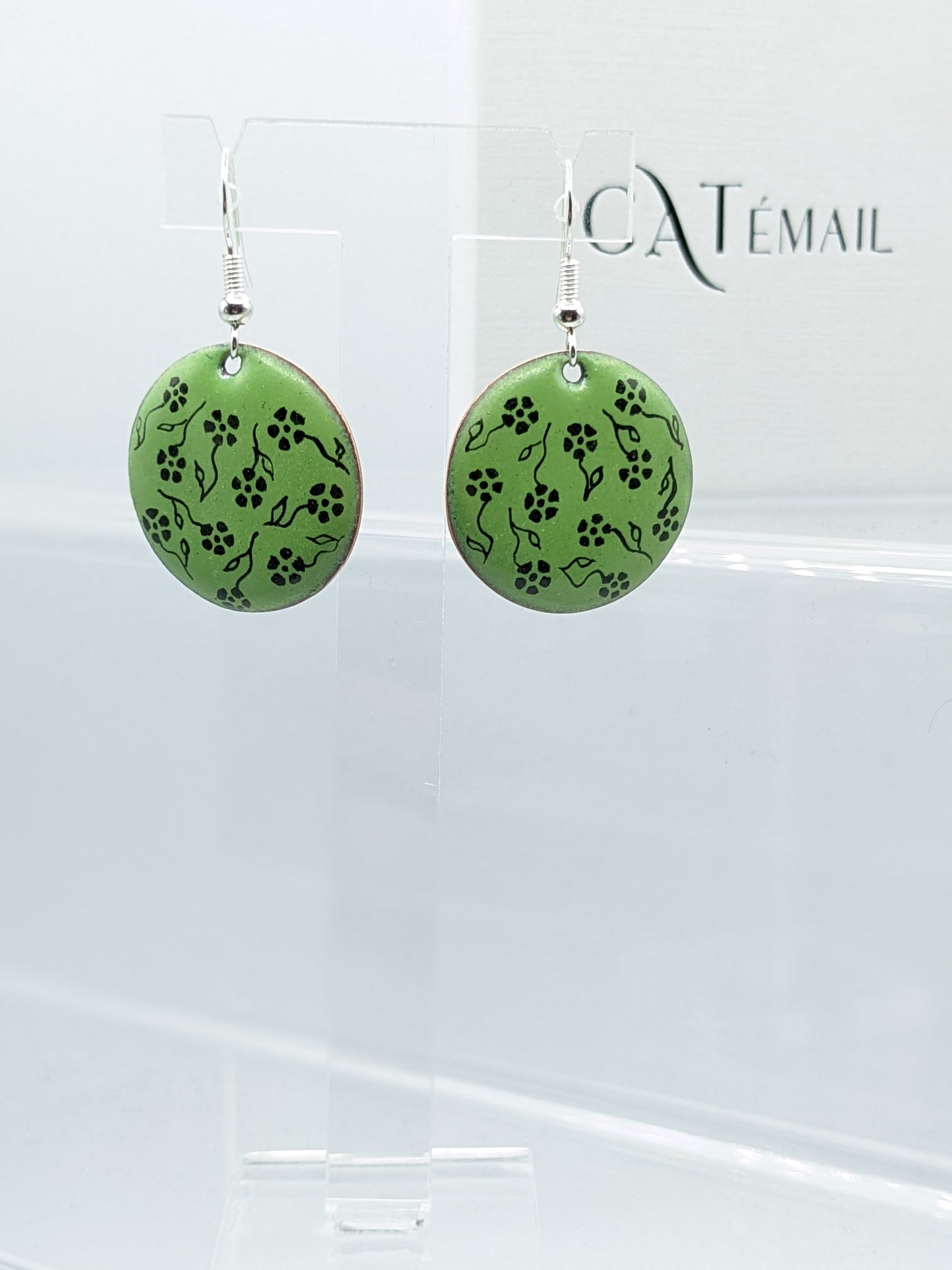 Boucles d'oreilles LOLA - modèle moyen rond vert