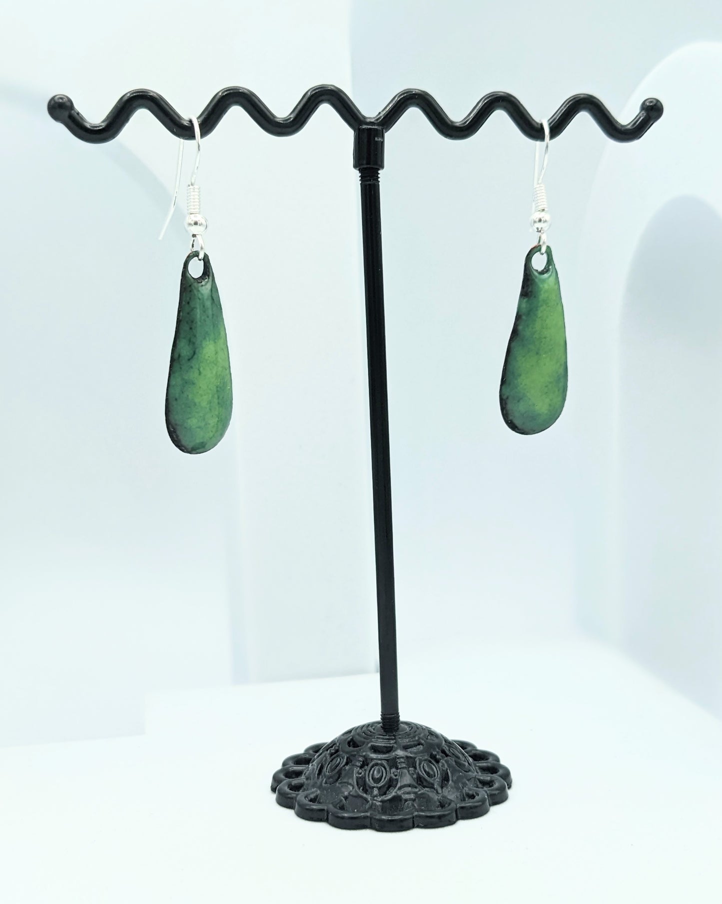Boucles d'oreilles VERT PASSION fine goutte