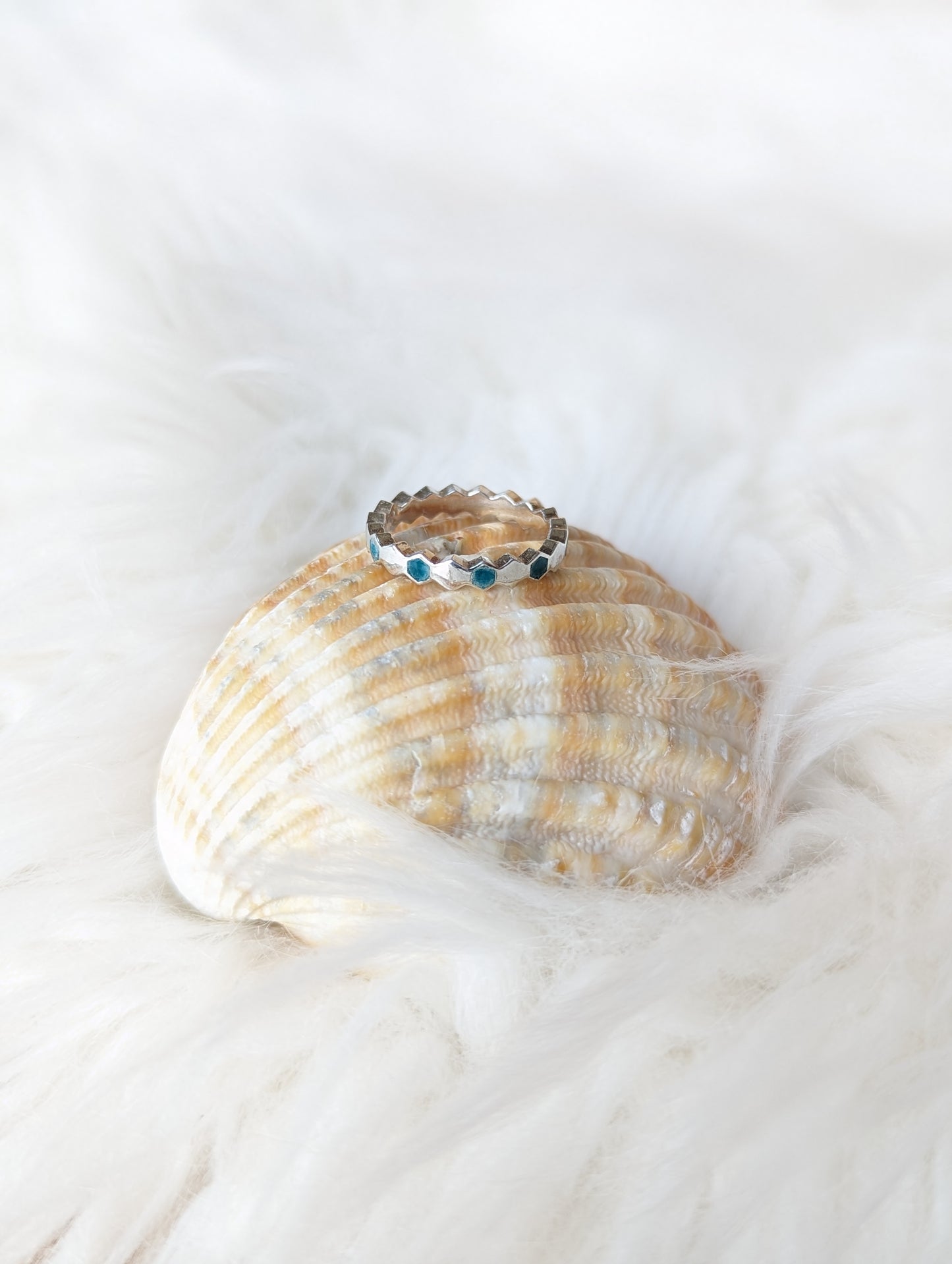 Bague nid d'abeille simple